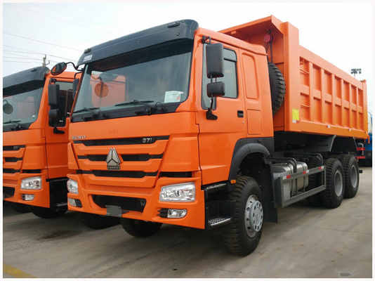 25 トン Sinotruk HOWO ダンプトラック 5800*2300*1500 寸法とエンジン容量>8L