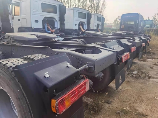 重荷用シノトラクター トラックヘッド トレーラー トレーラー ISO認証のユーロ2排出基準