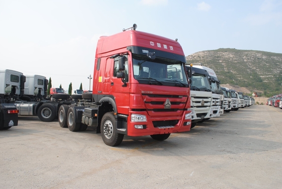 シノトラック HOWO 6X4 トラクター トラック 371HP/420HP 重荷中国トラック