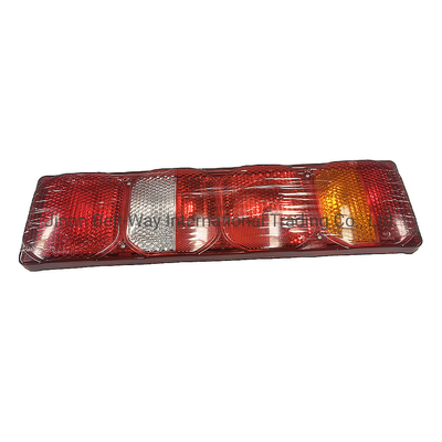 Sinotruk HOWO A7/Shacman トラック 部分 右尾灯 Wg9925810002 ダンプトラック内