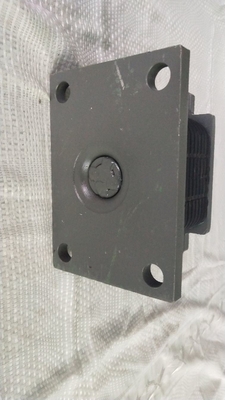 HOWO パフォーマンスのため,衝撃を軽減するNR材料で作られたゴムサポート/エンジンストラット