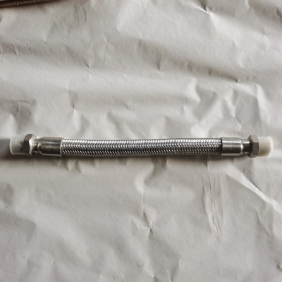 Sinotruk HOWO トラック 部品 空気圧縮機 ステンレス鋼管 Wg9100360183 安価