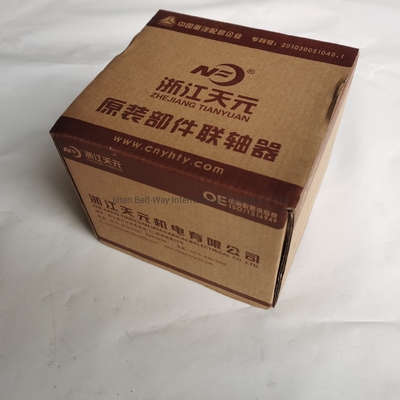 トラックエンジンの部品 HOWO Shacman Foton Weichai Vg1560080300用のコップリングフレンズフィッティング