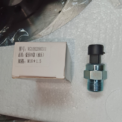 Sinotruk HOWO トラックエンジンオイル圧力センサー Vg1092090311 Wd615/Wd618/Wp10/Wp12/D12
