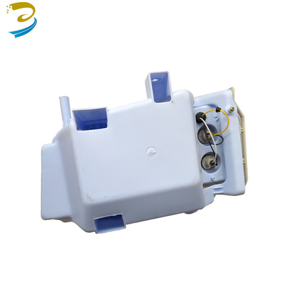 トラックのスペアパーツ ヘッドライト組立権 Sinotruk HOWO Wg9719720002と中国から