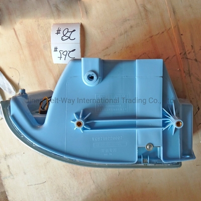 運転システム 部品 シノトラック HOWO Shacman トラックキャビンのヘッドライト Wg9716720002