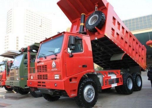 70トンのZZ5707S3640AJ HOWO マニュアルトランスミッション型の鉱山ダンプトラック