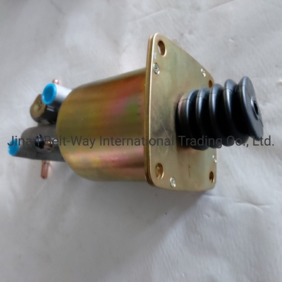 ブレーキシステム部品 Wg9725230040 シノトルク HOWO トラック向けクラッチブースターシリンダー OEM